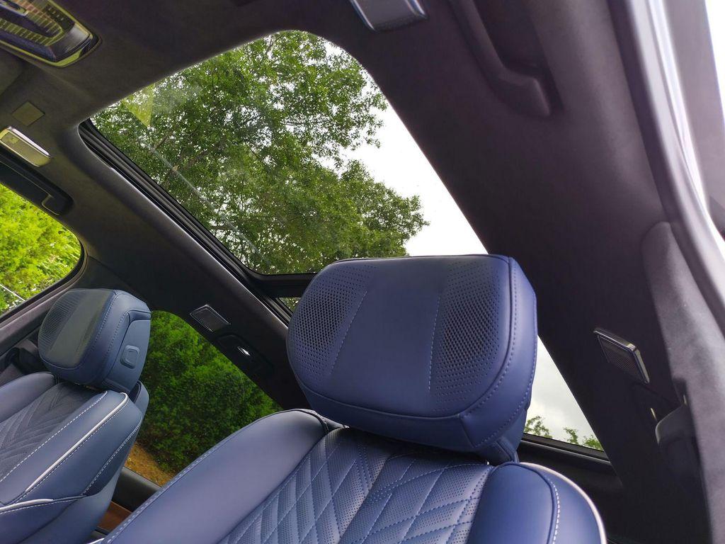 new 2026 Cadillac VISTIQ car, priced at $94,090