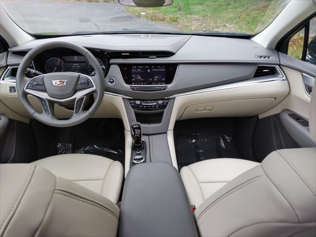 used 2022 Cadillac XT5 car, priced at $39,888