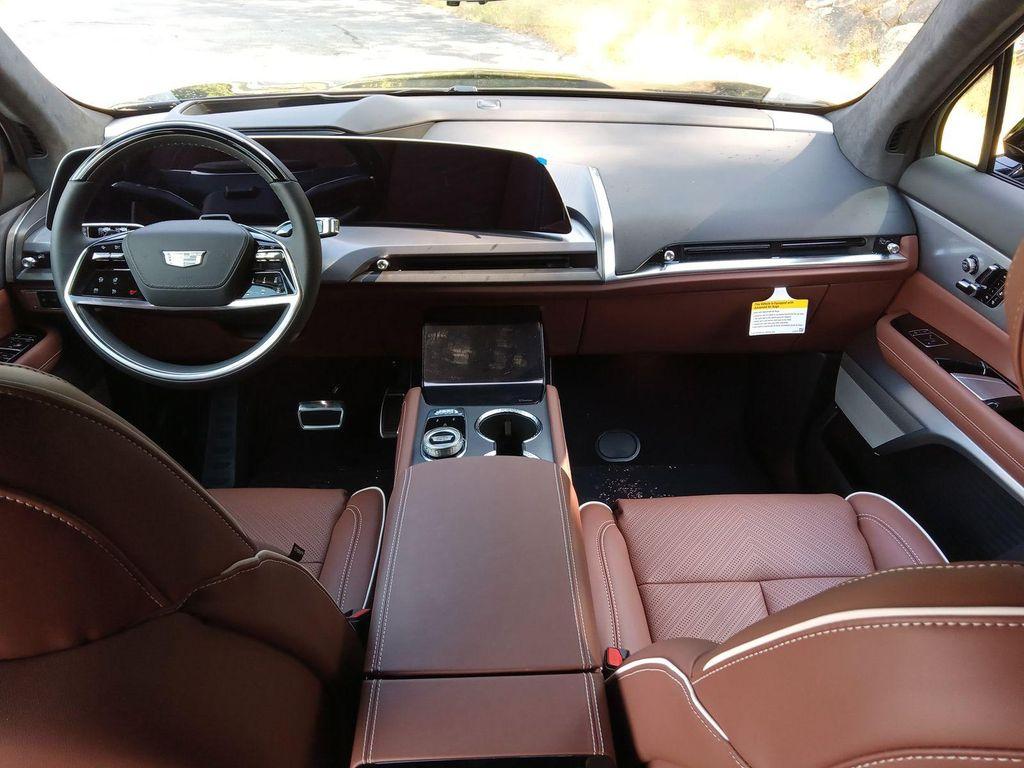 new 2026 Cadillac VISTIQ car, priced at $99,315