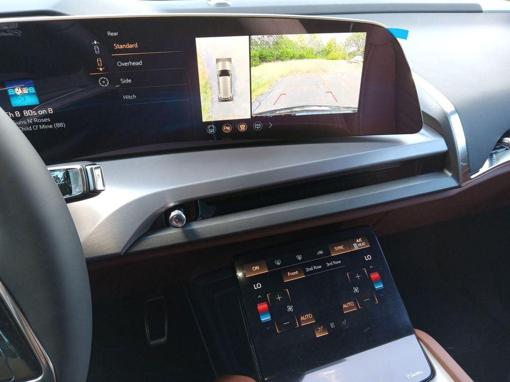 new 2026 Cadillac VISTIQ car, priced at $99,315