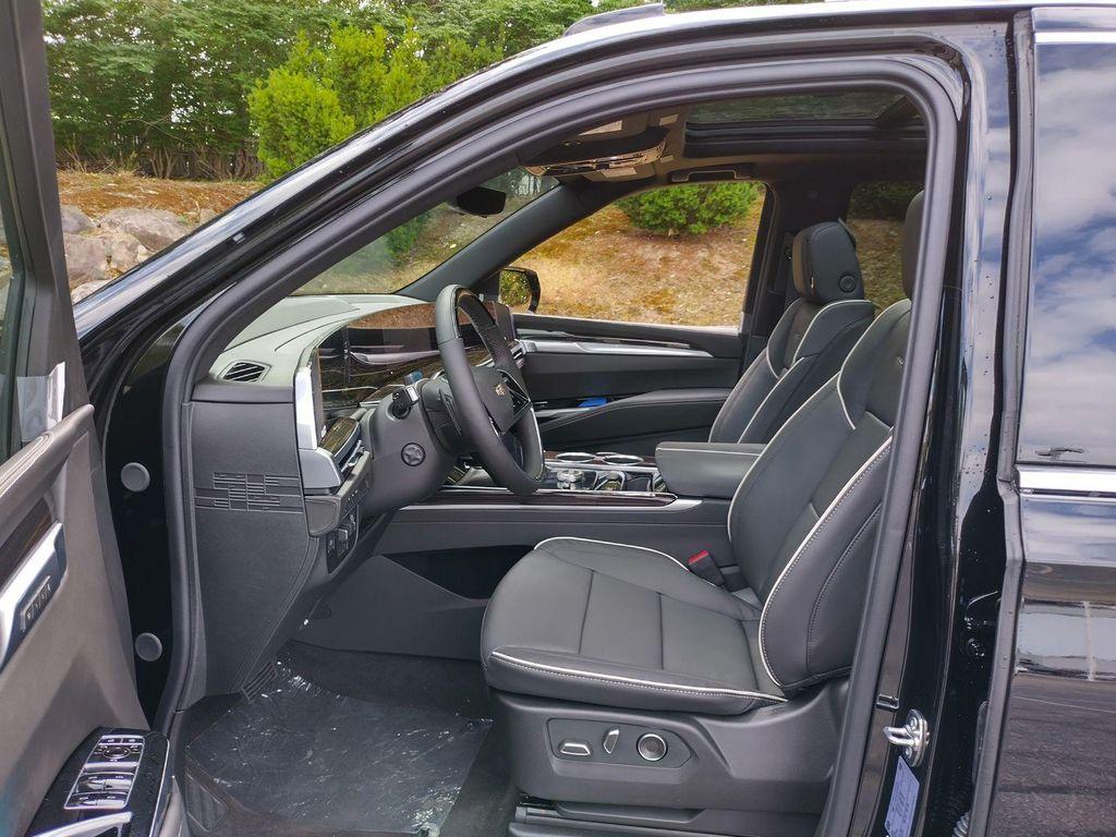 new 2025 Cadillac Escalade ESV car, priced at $108,495