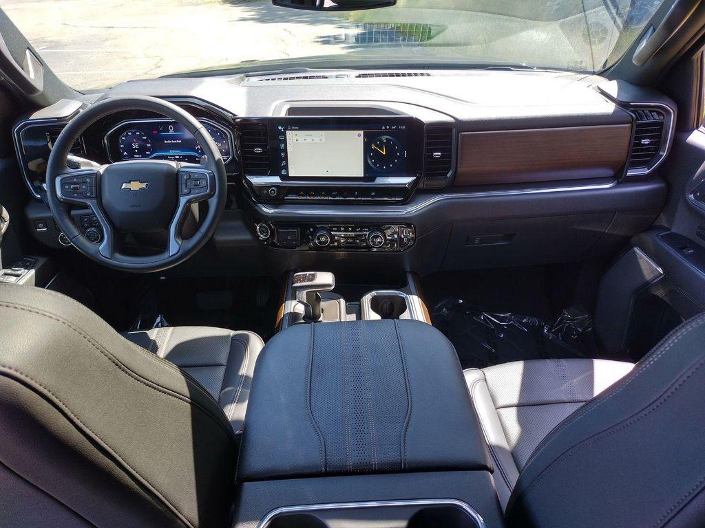 used 2024 Chevrolet Silverado 1500 car, priced at $58,997