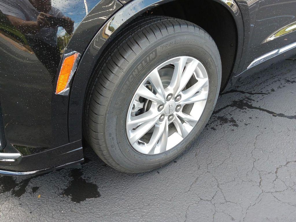 new 2025 Cadillac XT6 car, priced at $53,315