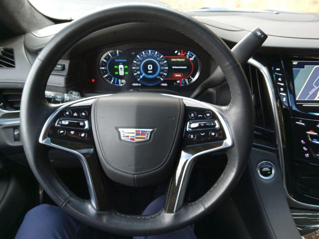 used 2020 Cadillac Escalade ESV car, priced at $48,019