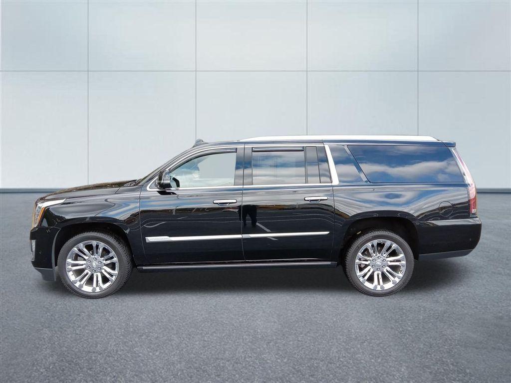 used 2020 Cadillac Escalade ESV car, priced at $48,019