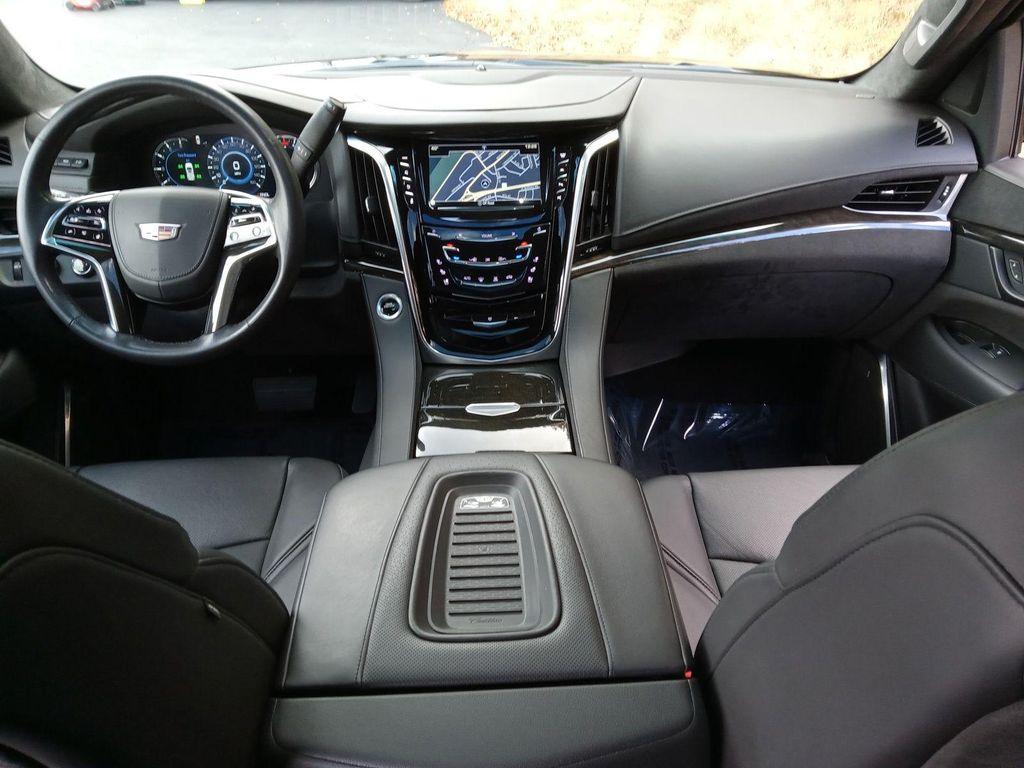 used 2020 Cadillac Escalade ESV car, priced at $48,019