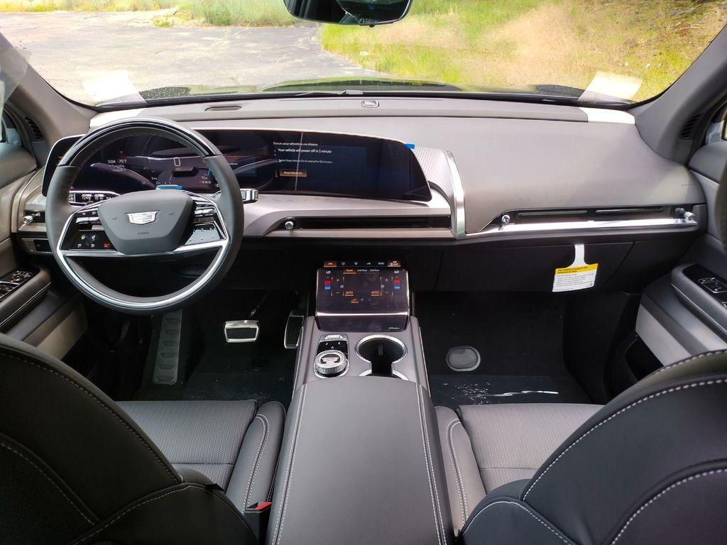 new 2026 Cadillac VISTIQ car, priced at $79,715
