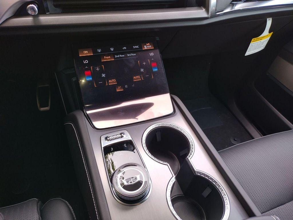 new 2026 Cadillac VISTIQ car, priced at $79,715