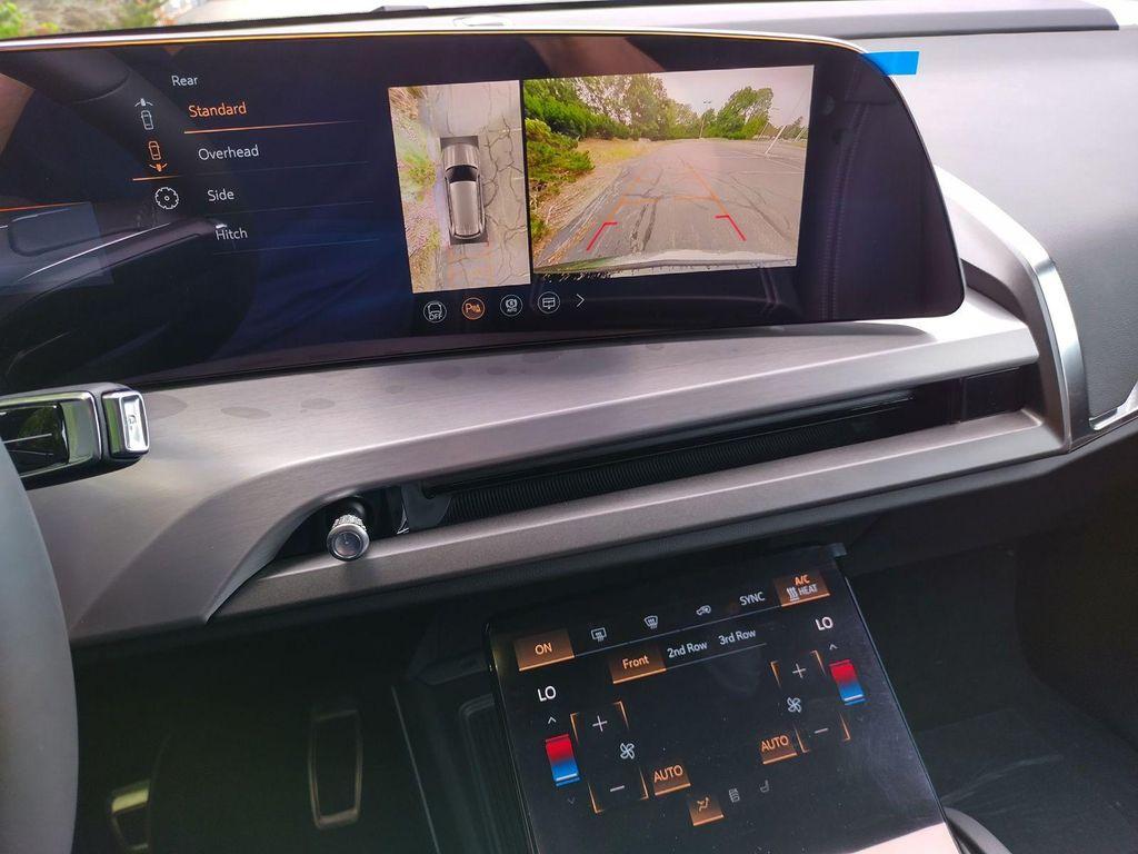 new 2026 Cadillac VISTIQ car, priced at $79,715