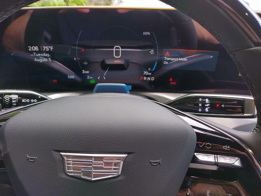 new 2026 Cadillac VISTIQ car, priced at $79,715