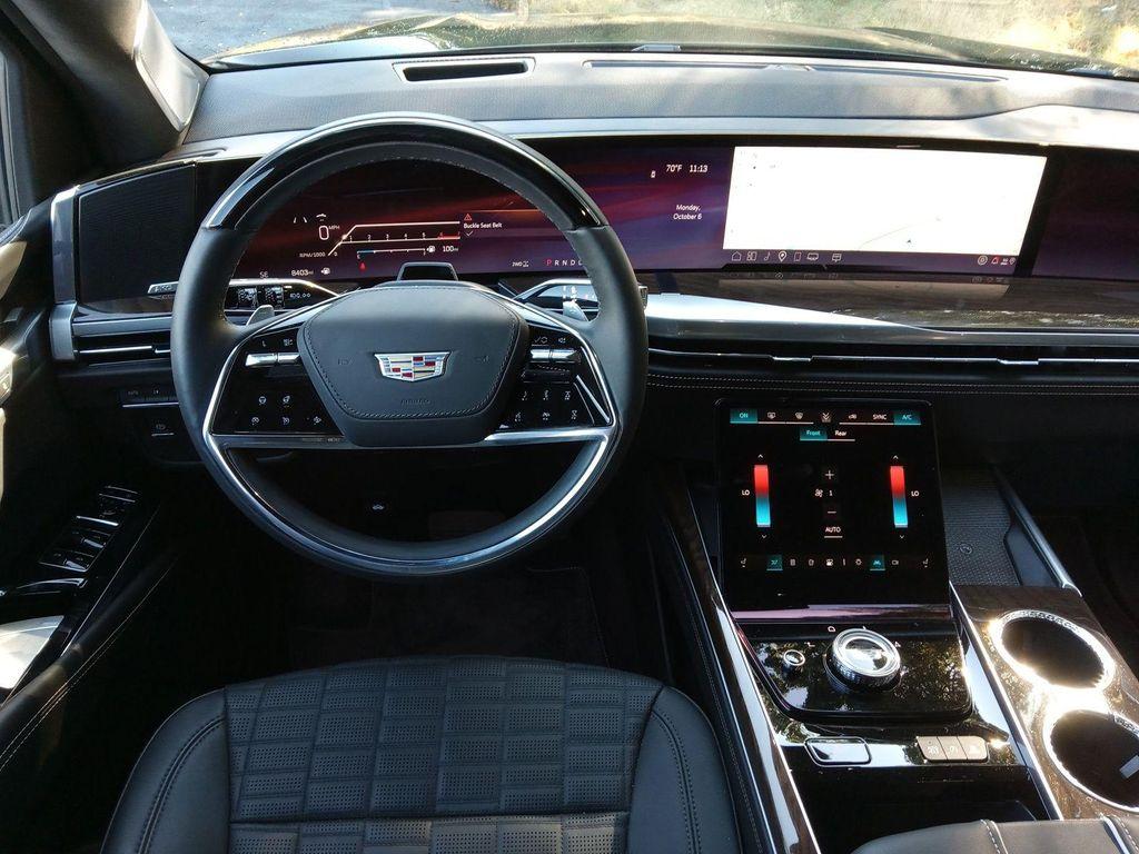 used 2025 Cadillac Escalade car, priced at $125,999