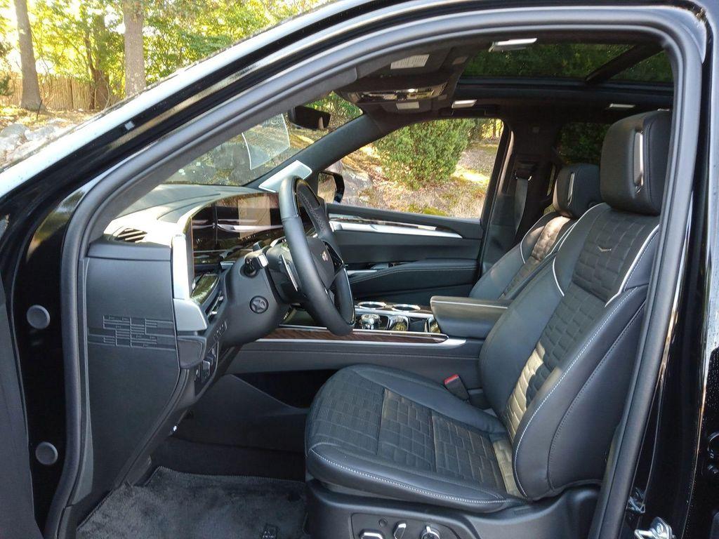 used 2025 Cadillac Escalade car, priced at $125,999