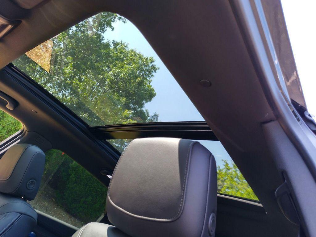 new 2025 Cadillac XT5 car, priced at $69,029