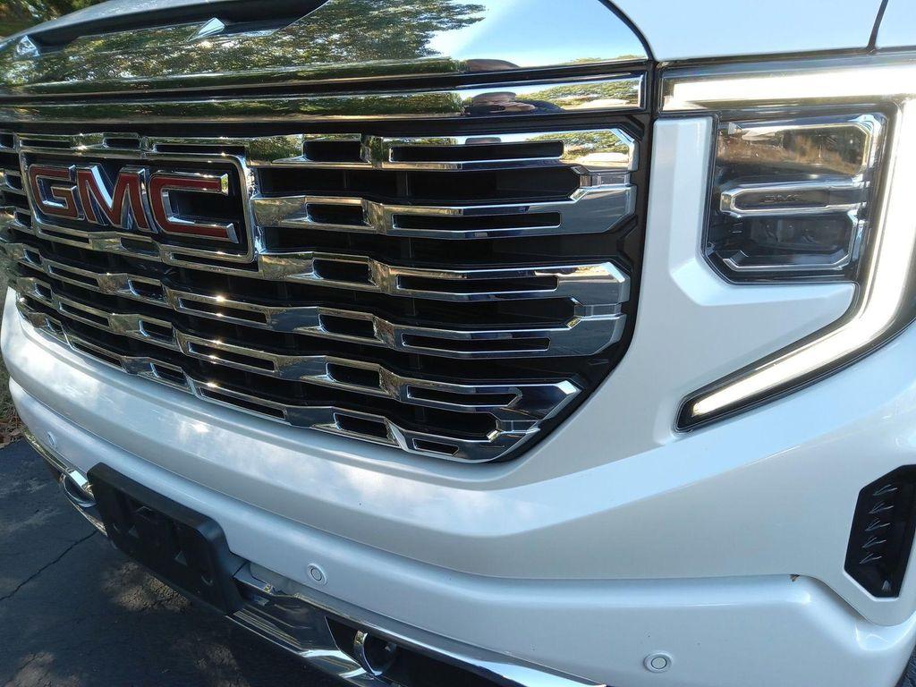 used 2024 GMC Sierra 1500 car, priced at $55,998