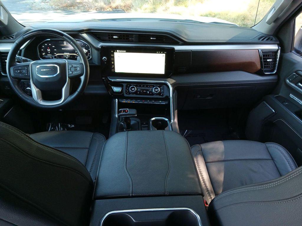 used 2024 GMC Sierra 1500 car, priced at $55,998