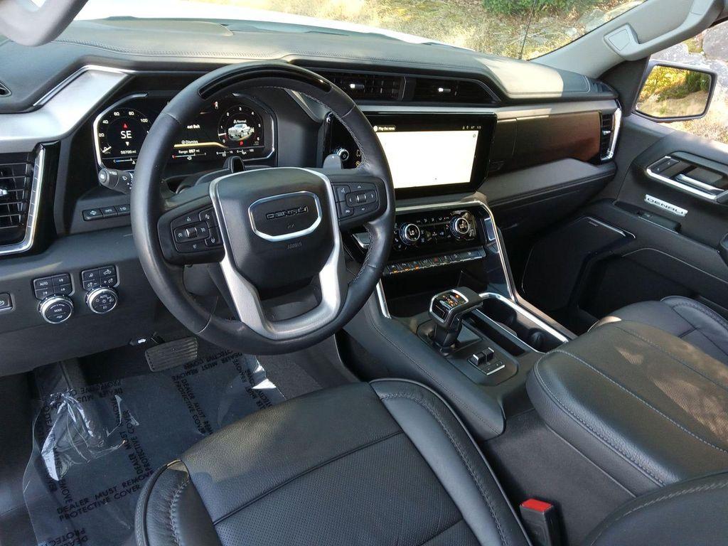 used 2024 GMC Sierra 1500 car, priced at $55,998