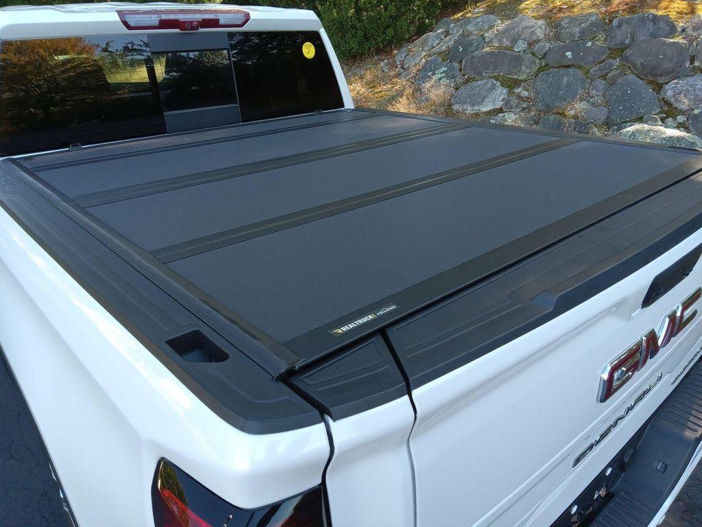 used 2024 GMC Sierra 1500 car, priced at $55,998