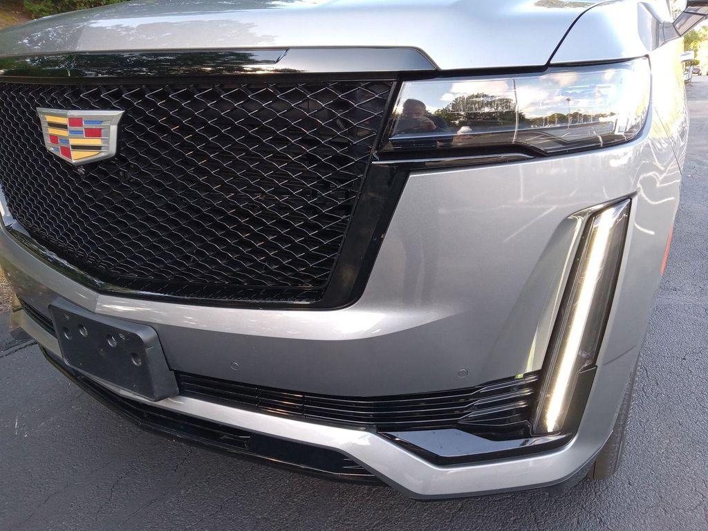 used 2022 Cadillac Escalade car, priced at $66,809