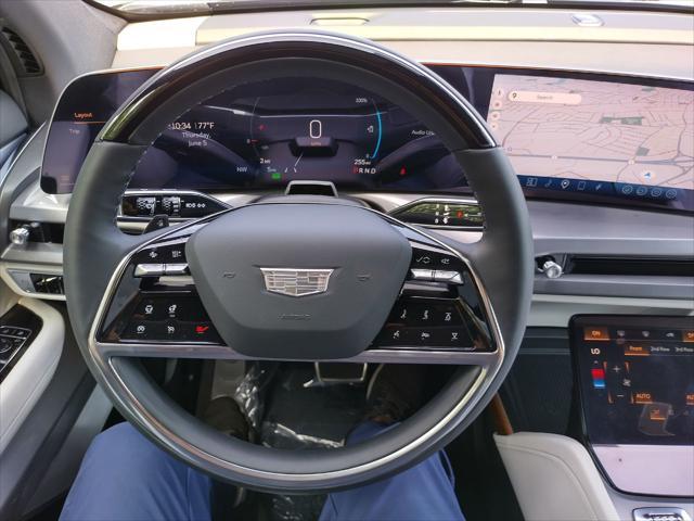 new 2026 Cadillac VISTIQ car, priced at $80,215