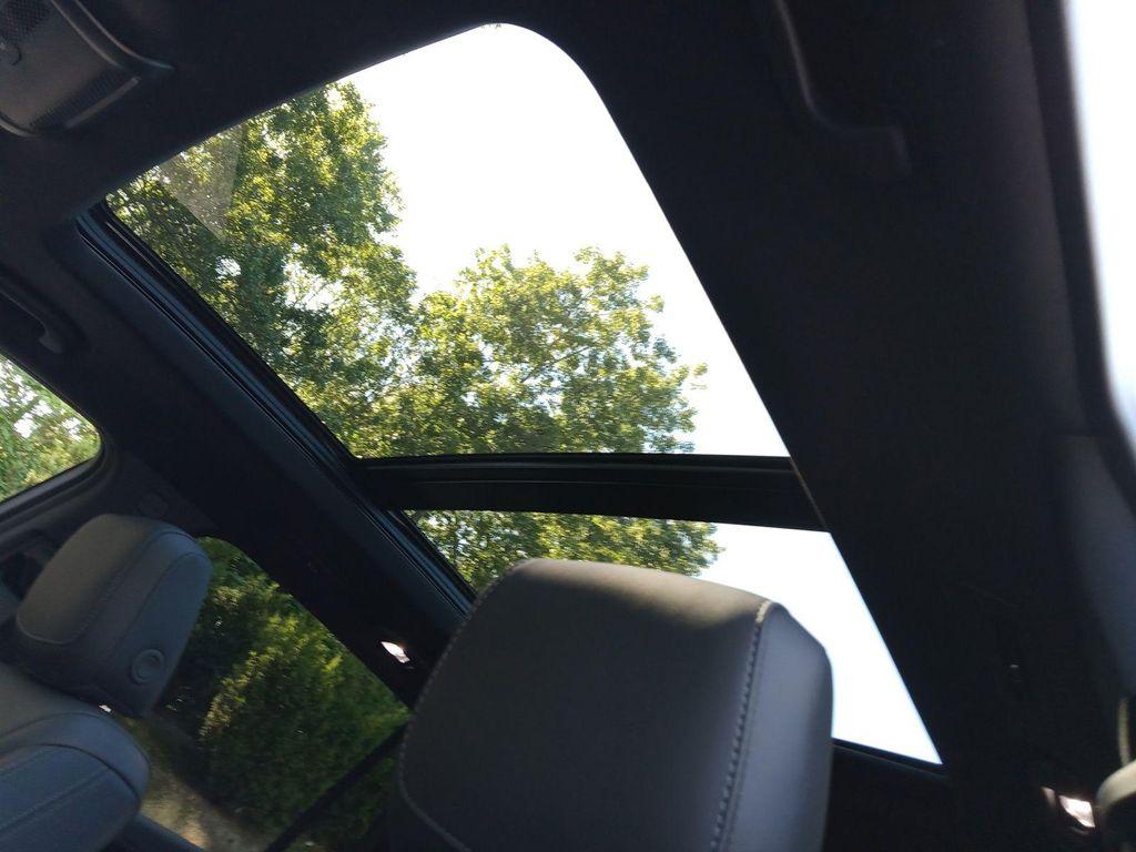 used 2024 Cadillac XT6 car, priced at $49,861