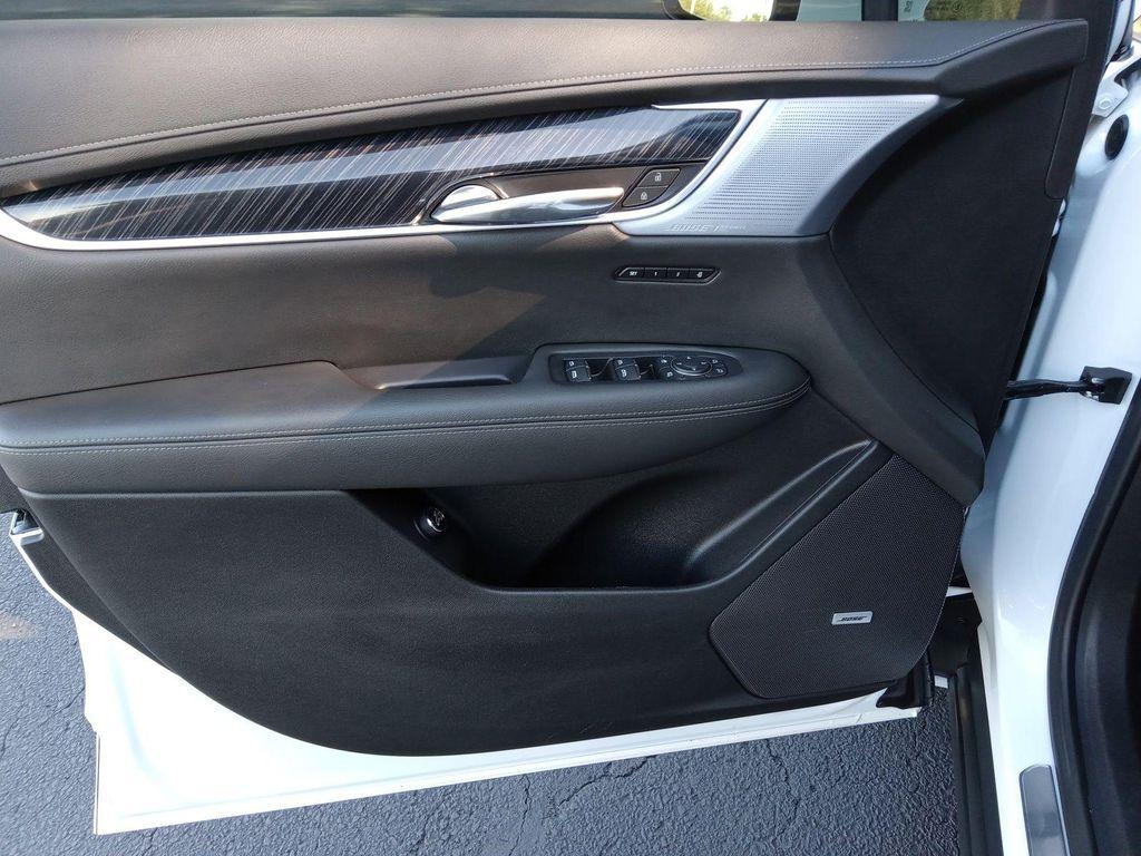 used 2024 Cadillac XT6 car, priced at $49,861