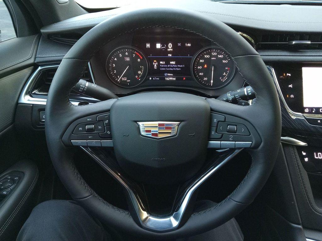 used 2024 Cadillac XT6 car, priced at $49,861
