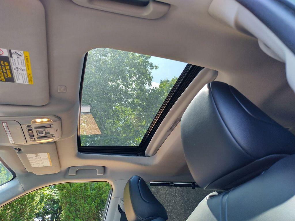 used 2021 Toyota Highlander car, priced at $35,998