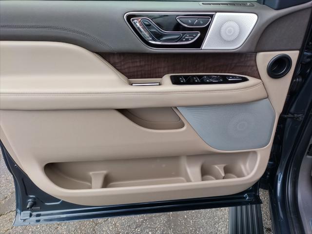 used 2022 Lincoln Navigator car, priced at $65,989
