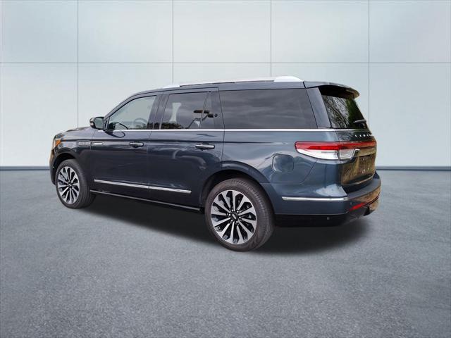 used 2022 Lincoln Navigator car, priced at $65,989