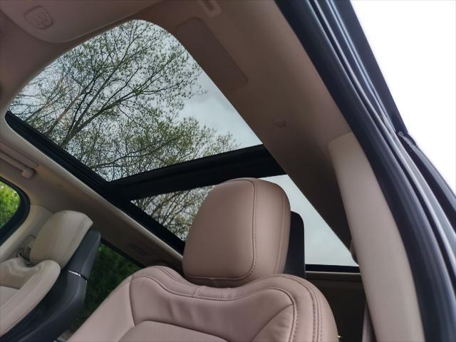 used 2022 Lincoln Navigator car, priced at $65,989