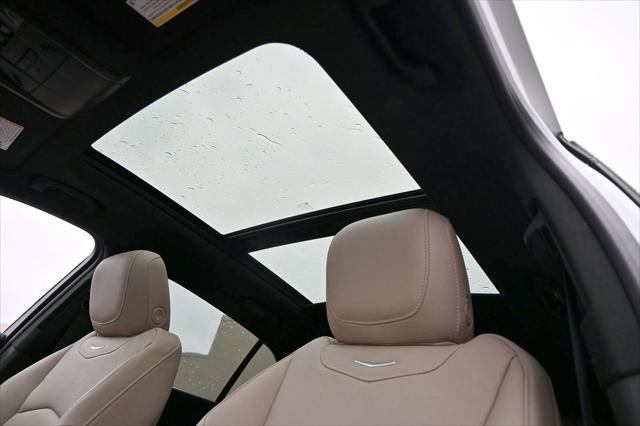 new 2025 Cadillac XT4 car