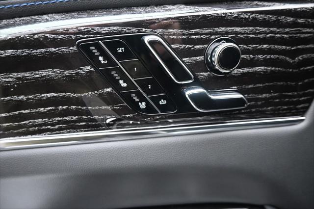 new 2025 Cadillac Escalade car