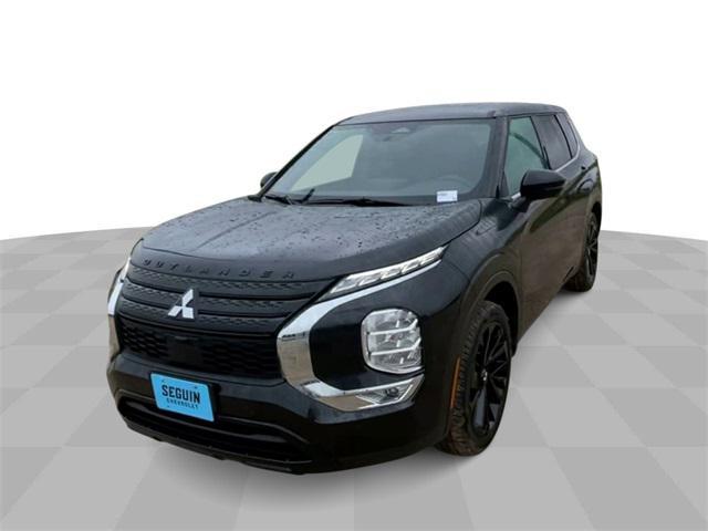 used 2024 Mitsubishi Outlander car, priced at $27,491