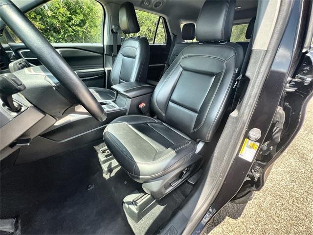used 2023 Ford Explorer car, priced at $28,000