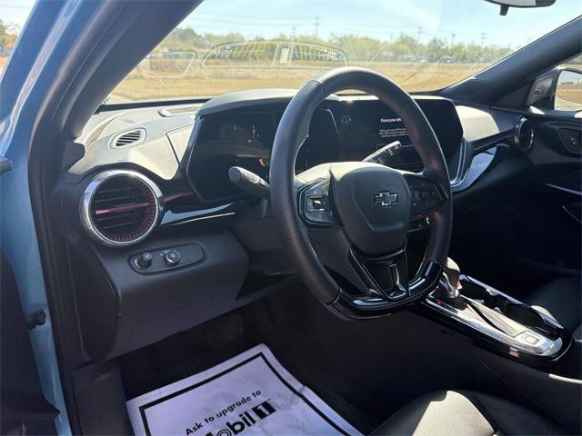 used 2025 Chevrolet Trax car, priced at $24,902