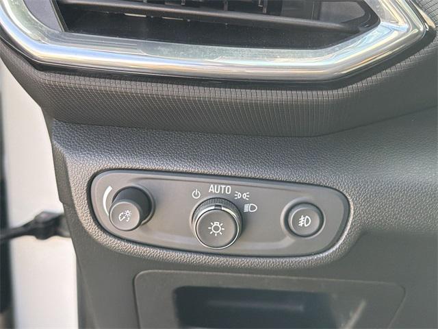 used 2023 Chevrolet TrailBlazer car, priced at $20,002