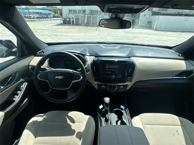 used 2022 Chevrolet Traverse car, priced at $23,991
