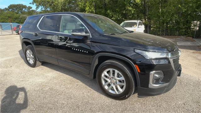 used 2022 Chevrolet Traverse car, priced at $23,991