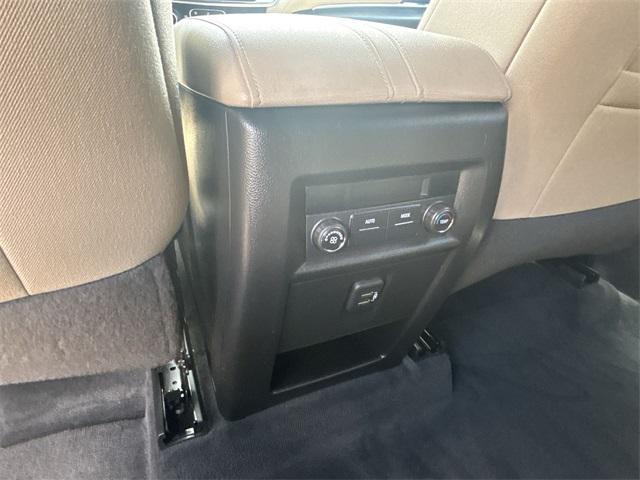 used 2022 Chevrolet Traverse car, priced at $23,991