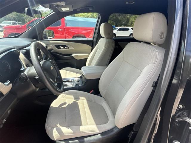 used 2022 Chevrolet Traverse car, priced at $23,991