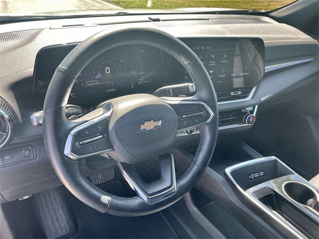 used 2025 Chevrolet Equinox car, priced at $27,000