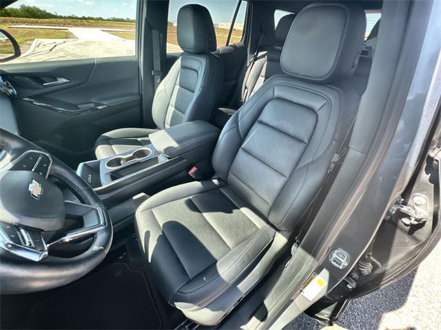 used 2025 Chevrolet Equinox car, priced at $27,000