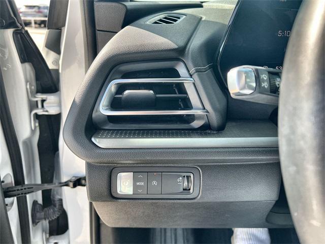 used 2024 Chevrolet Traverse car, priced at $37,500