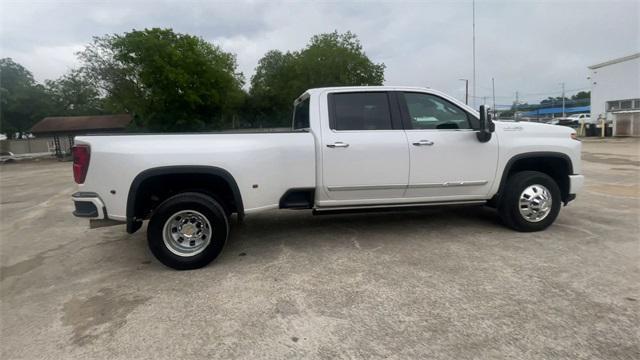 used 2024 Chevrolet Silverado 3500 car, priced at $71,000