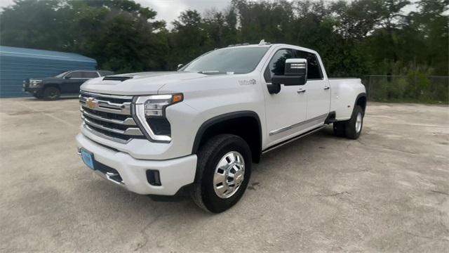 used 2024 Chevrolet Silverado 3500 car, priced at $71,000