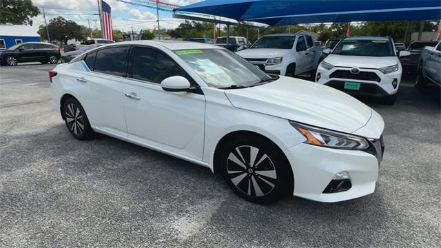 used 2022 Nissan Altima car, priced at $21,500