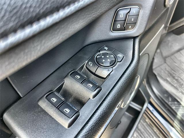 used 2021 Ford Expedition car, priced at $30,000