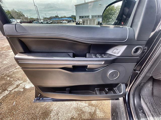 used 2021 Ford Expedition car, priced at $30,000