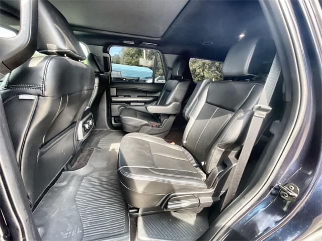 used 2021 Ford Expedition car, priced at $30,000