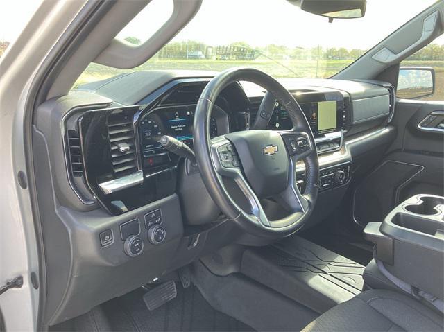 used 2022 Chevrolet Silverado 1500 car, priced at $36,900